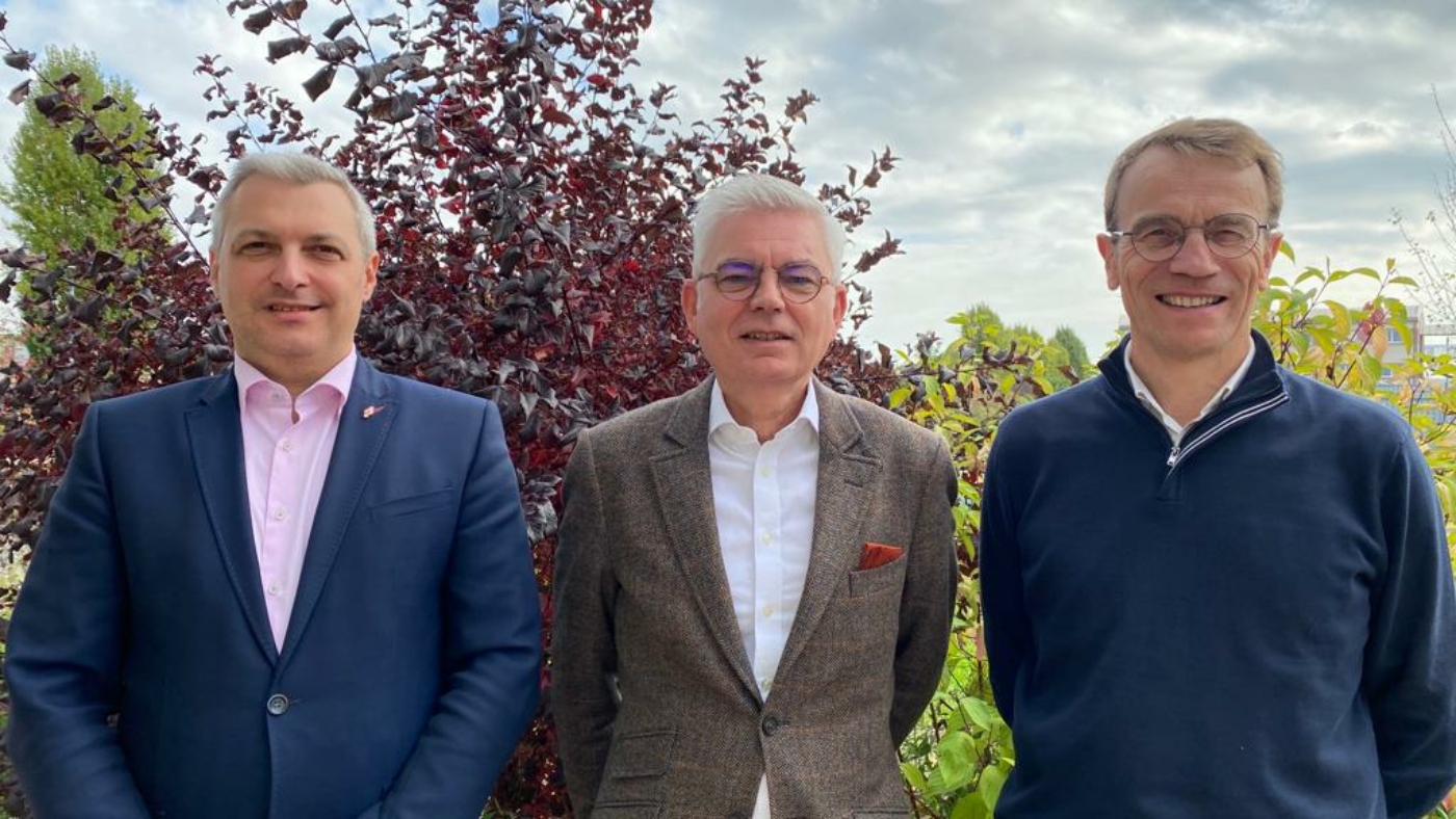 Bureau de l'association Beauvais Rev'Agro
Aymeric Bourleau - Thierry Lhotte - Philippe Choquet